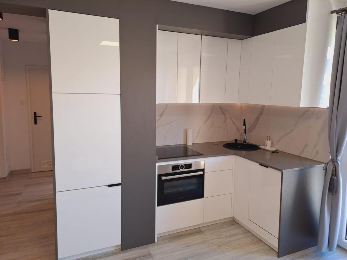 Limanowa Sunriser Apartment Екстериор снимка