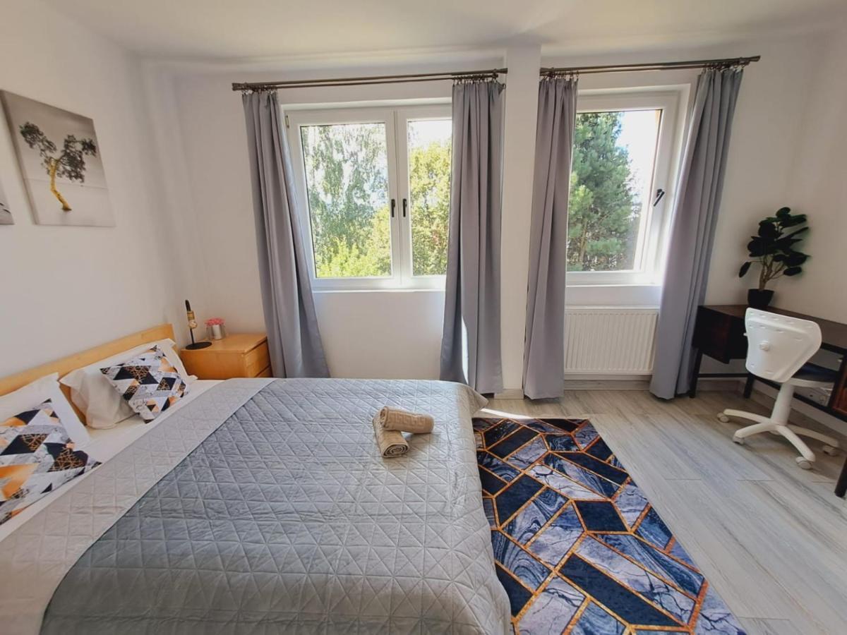 Limanowa Sunriser Apartment Екстериор снимка